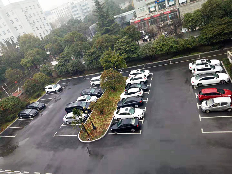 潤華君悅停車場--公區